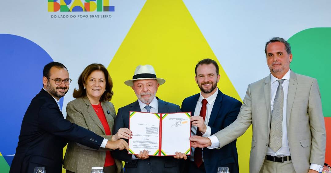 No primeiro mês de Desenrola, endividamento e inadimplência continuaram iguais