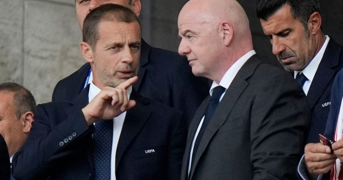 Präsident vor dem Aus? - FIFA-Krise: Salzburg und der Infantino-Skandal