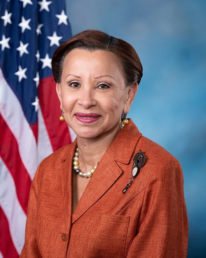 Rep. Nydia Velázquez to speak during farewell brunch at Ridgewood Democratic Club