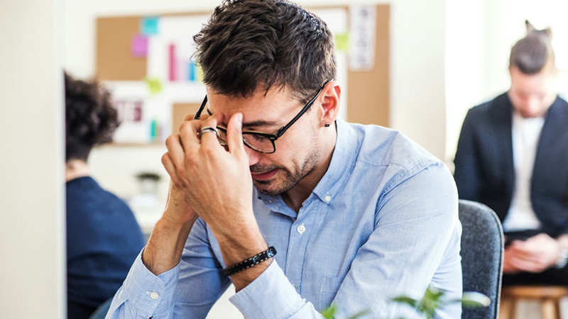 Employee leaves job of 4 years for new role, the position gets eliminated 3 days before his start date: 'Now I'm unemployed with rent due in 3 weeks'