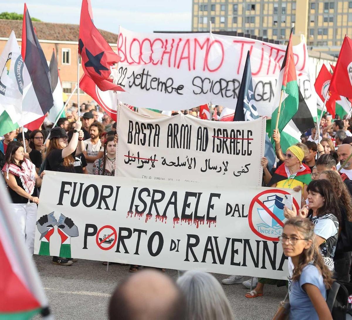 Armi a Israele, la polemica: "Da giugno un transito"