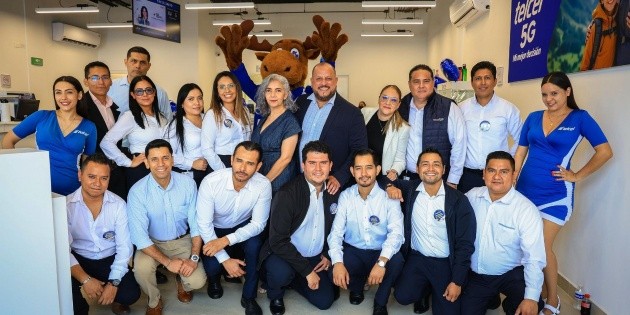 Telcel abre un nuevo Centro de Atención a Clientes en La Azucena, El Salto