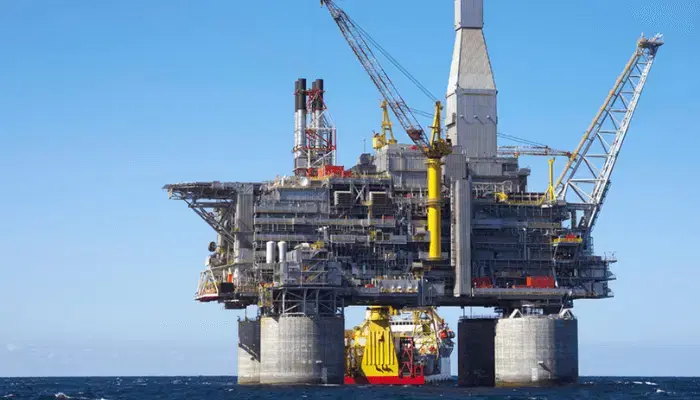 US-Iran crisis pushes oil to $87, Nigeria gains $22/barrel