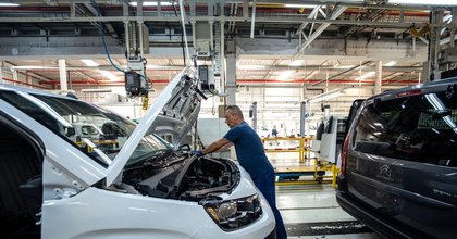 Vehicle production fell 15% last year, report shows