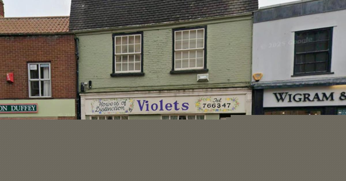 Former town centre florist sells at auction