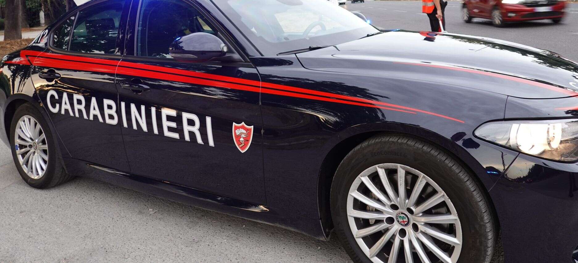 Piazze di spaccio e camorra, 5 arresti nel Napoletano