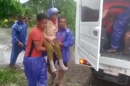 Comment on Baby, pensioners rescued during ‘Nando’ onslaught in the Philippines by kıbrıs araç hizmetleri