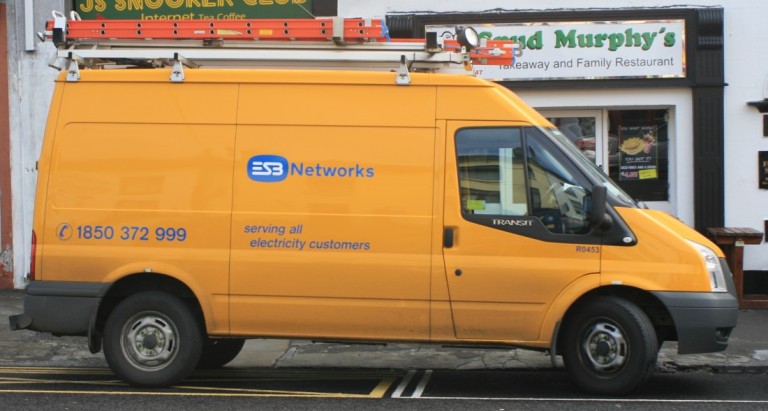 Power outage hit hundreds and shut down town centre