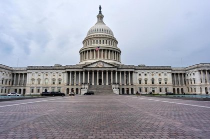 Southern California lawmakers blame each other for government shutdown