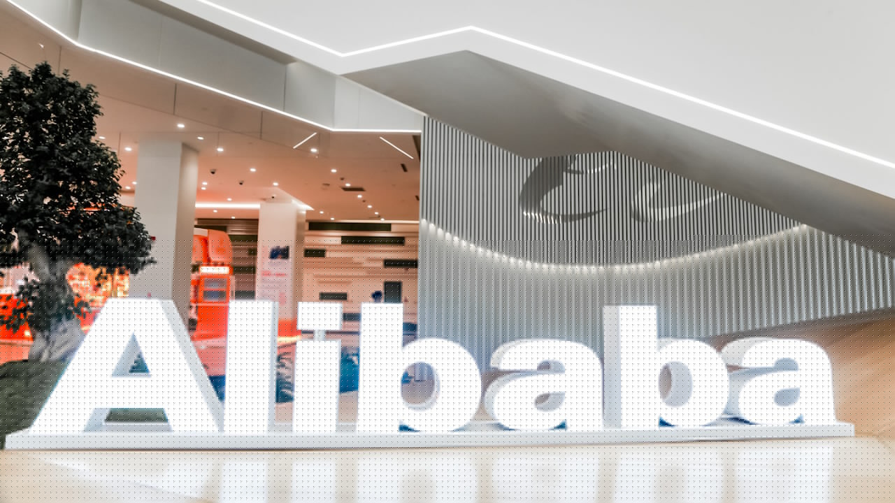 Alibaba Challenges OpenAI and Google with Qwen3-Max, a Trillion-Parameter Commercial AI Model
