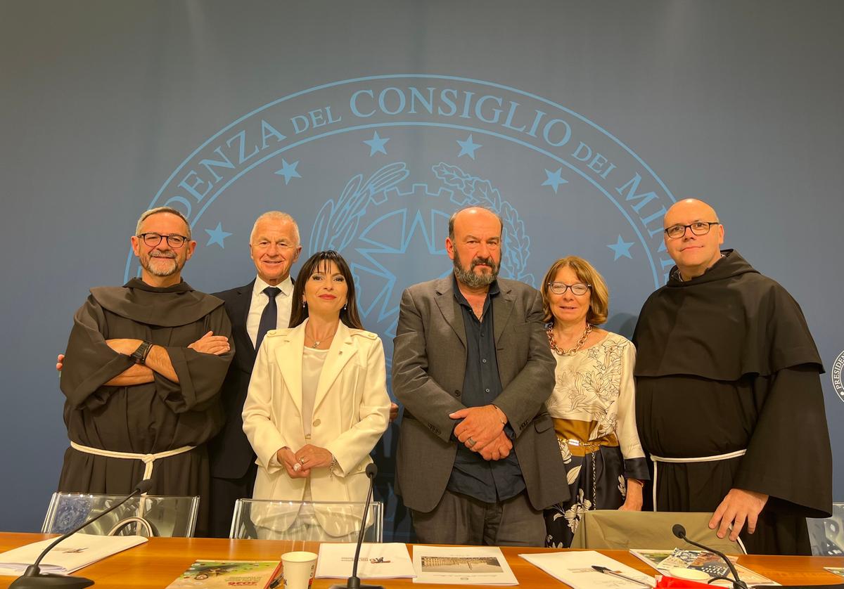 San Francesco di Assisi, presentati gli eventi per gli 800 anni. Invitato Papa Leone