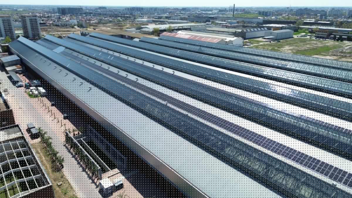 Energie verde în Sectorul 3: de la panourile fotovoltaice de pe școli și blocuri la parcul fotovoltaic de pe Hala Laminor