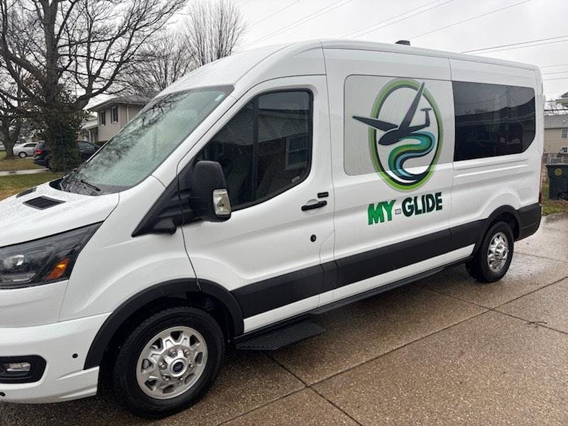 New ride service competes with Uber and Blinkie for late-night rides