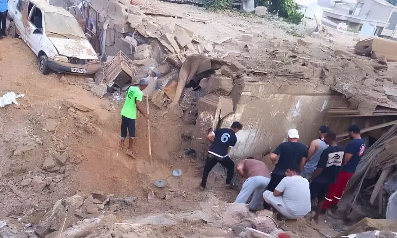 امریکا کے ایران پر دوبارہ فضائی حملے، 3 افراد جاں بحق، بحری ناکہ بندی سخت