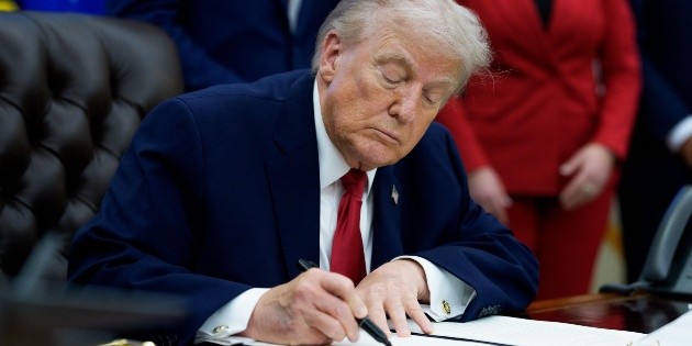 Donald Trump impondrá aranceles a países que proporcionen petróleo a Cuba