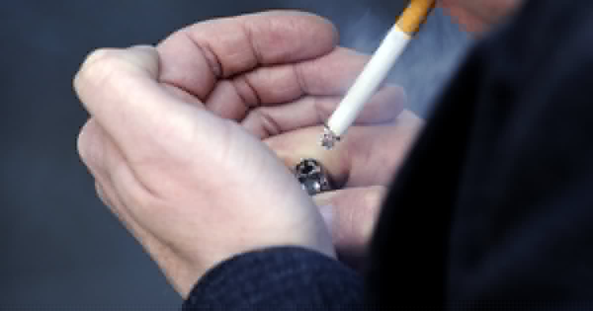 People may age faster if father smoked during puberty, study finds
