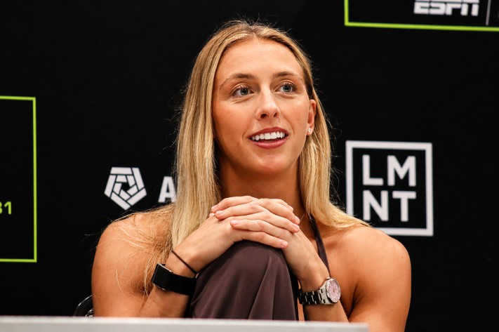 Dakota Ditcheva Has “No Problem” Fighting Carmouche, but “PFL Didn’t Give Me Liz”