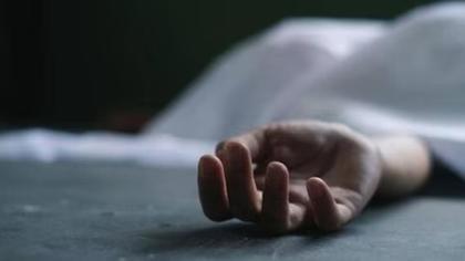 Online Love Turns Deadly: UP Man strangles girlfriend; Takes selfie before dumping in Yamuna