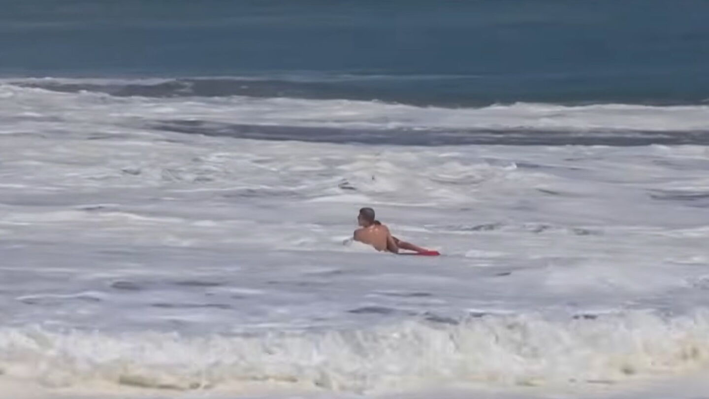 Trump plans White House honor for lifeguard who rescued boy from rough surf