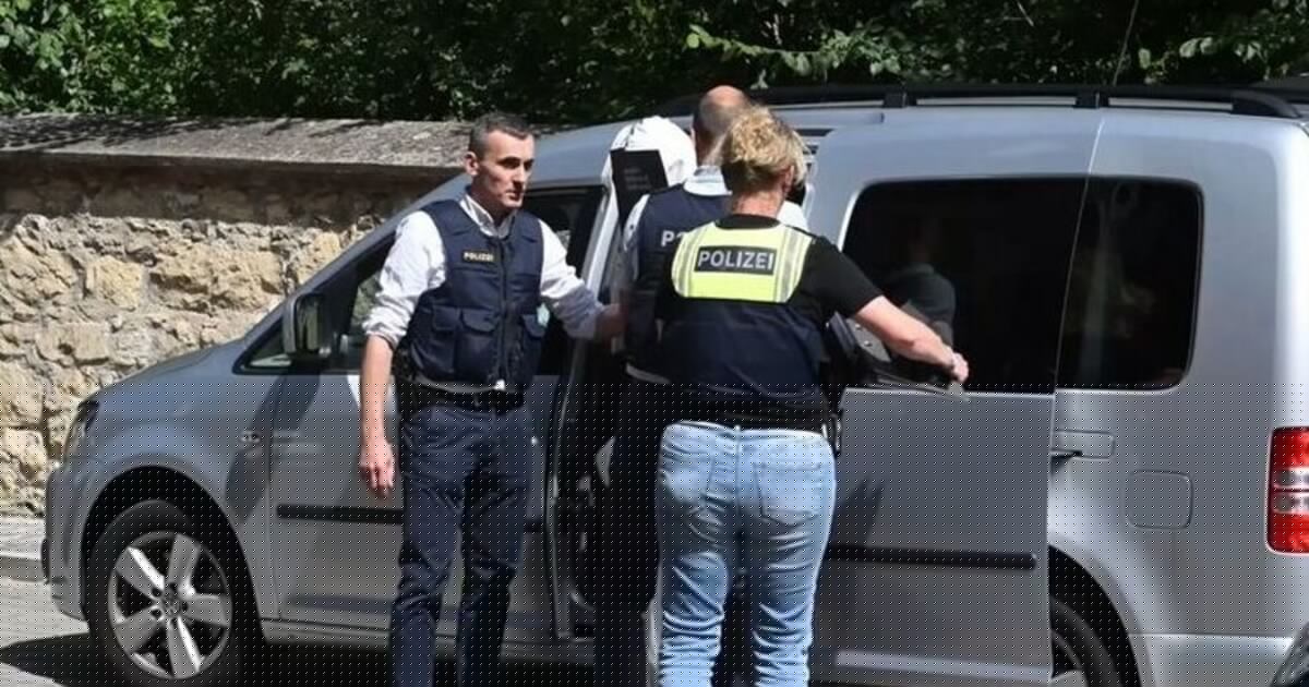 Details aus Regensburg - Verdächtiger kündigte Banküberfall per Zettel an