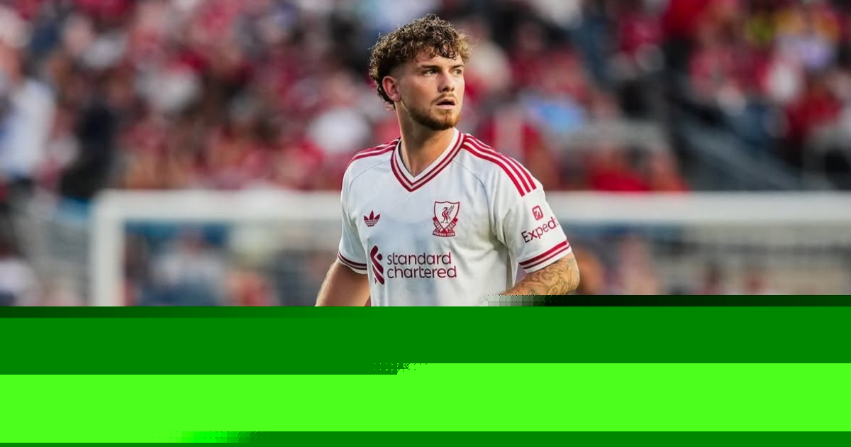 Harvey Elliott Injury Update: Liverpool Midfielder Heads Down Tunnel After Wrexham Substitution