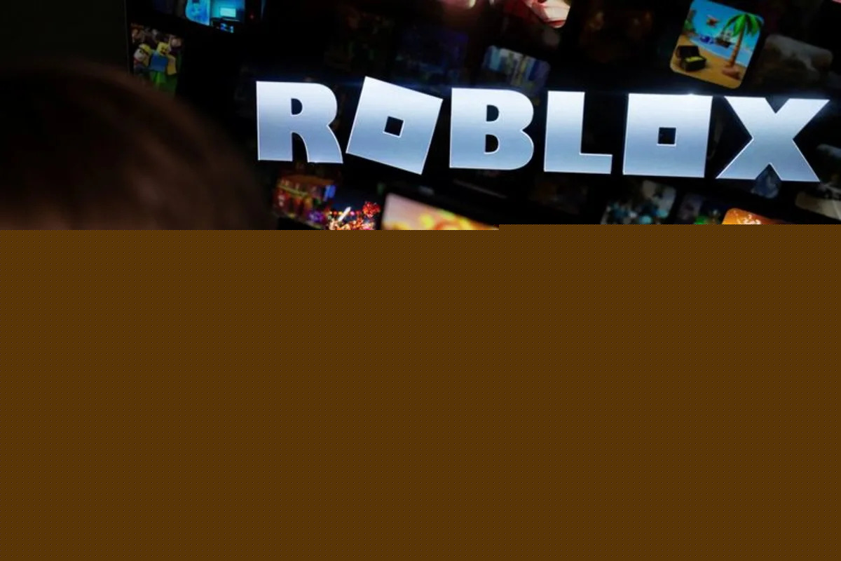 Roblox's algorithm, safety changes dent bookings forecast; shares slump