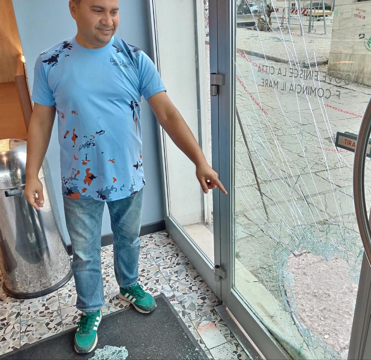 I locali del porto nel mirino. Doppia spaccata nella notte, i ladri portano via soldi e cibo. Un terzo colpo non è riuscito