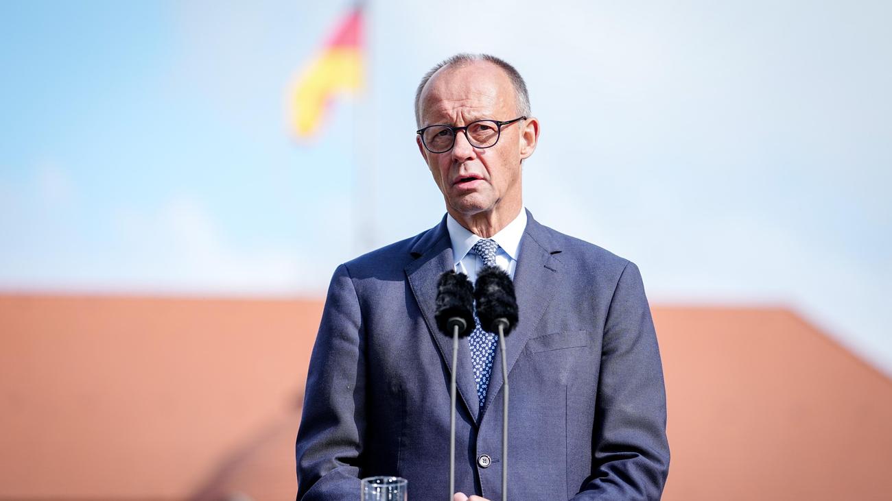 Tag der Deutschen Einheit: Merz, Macron und Steinmeier zu Festakt in Saarbrücken erwartet