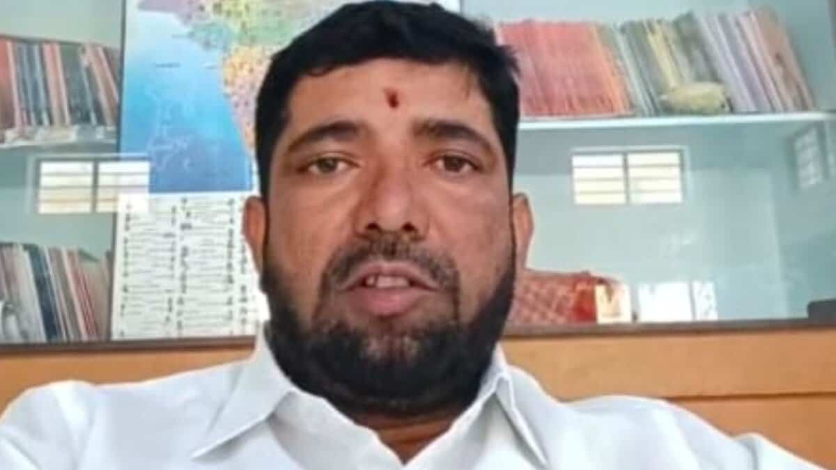 Bajrang Dal leader warns Telangana dandiya organisers over ‘love jihad’