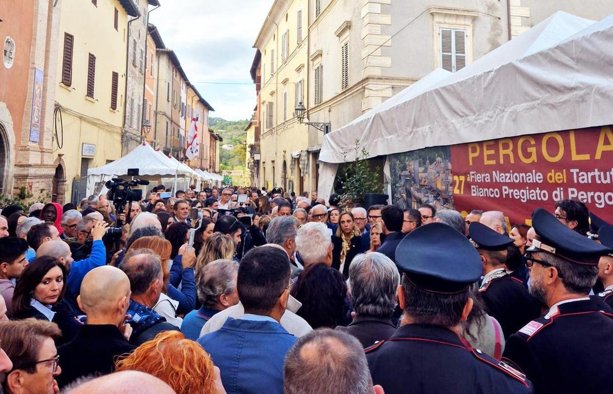Pergola accende i riflettori sul tartufo: tre domeniche da assaporare