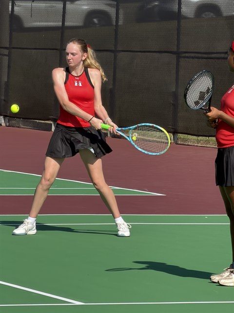 RESILIENT VICTORIES: Marshall opens season with wins over Pine Tree and Henderson