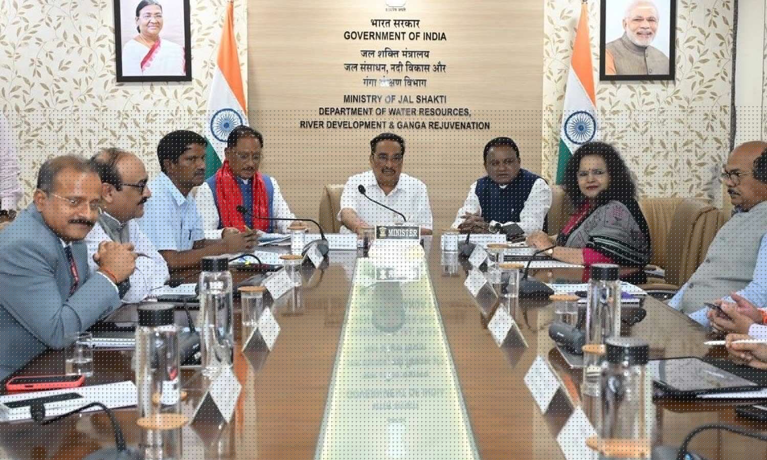 Odisha, C’garh CMs agree to resolve Mahanadi dispute