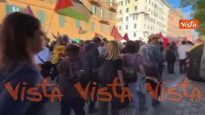 "Palestina libera", il coro dei manifestanti al corteo pro Gaza a Roma