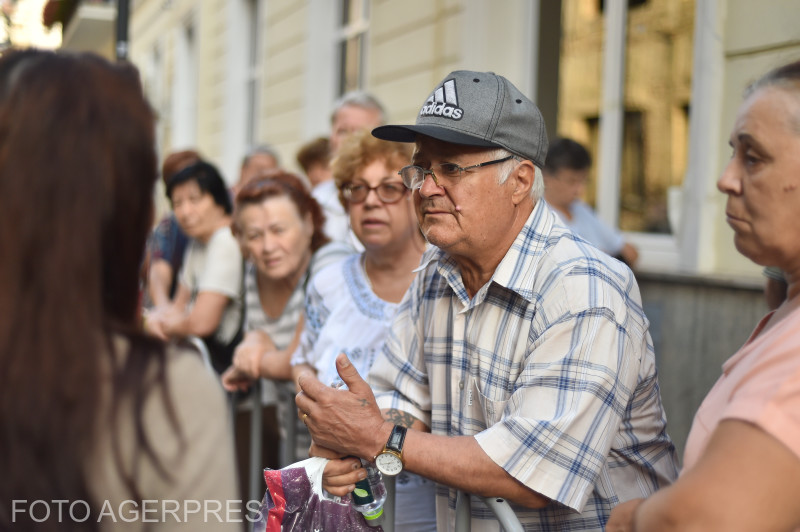 Casa Națională de Pensii a centralizat datele pe luna iunie privind numărul pensionarilor beneficiari de indemnizație socială