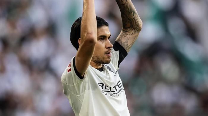 Tontonan Gila yang Ciptakan Skor 4-6 di Liga Jerman, Timnya Kevin Diks Jadi Pecundang Sejati