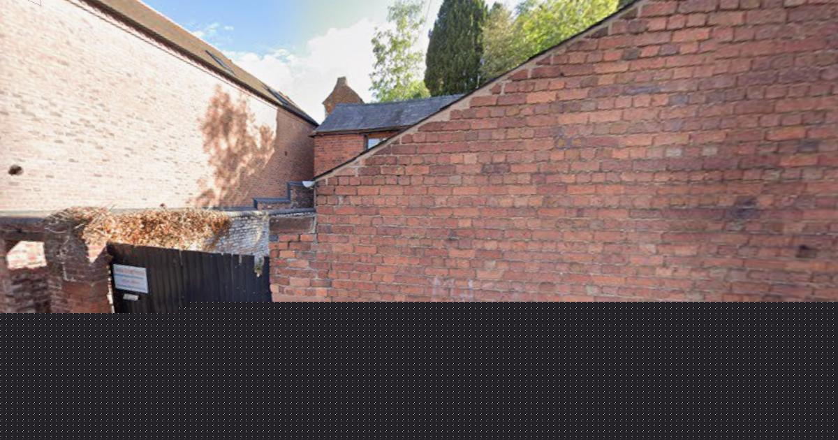 Plans to convert workshop and storage space into holiday lets approved