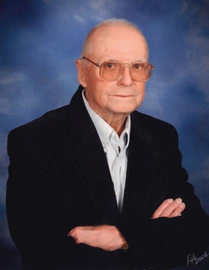 HILDEBRAND, Roy Aug 15, 1923 - Sep 9, 2025