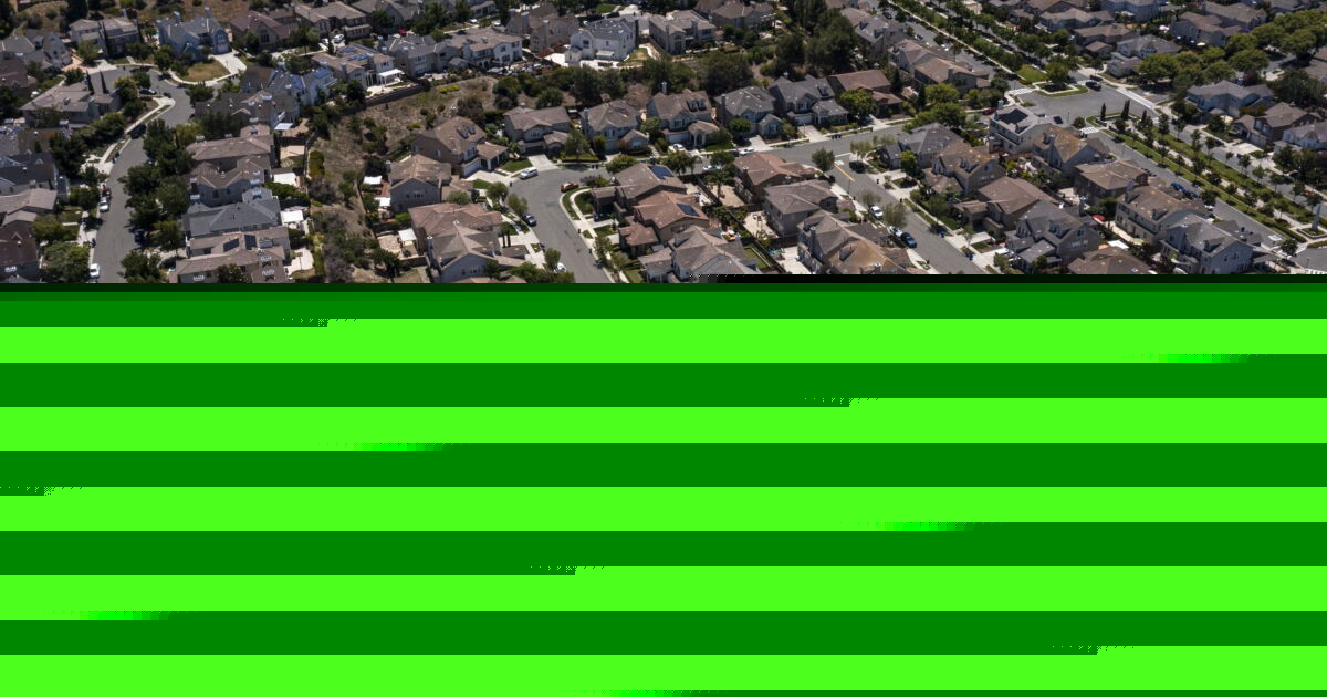 Where to find prime credit borrowers who pay up for homes