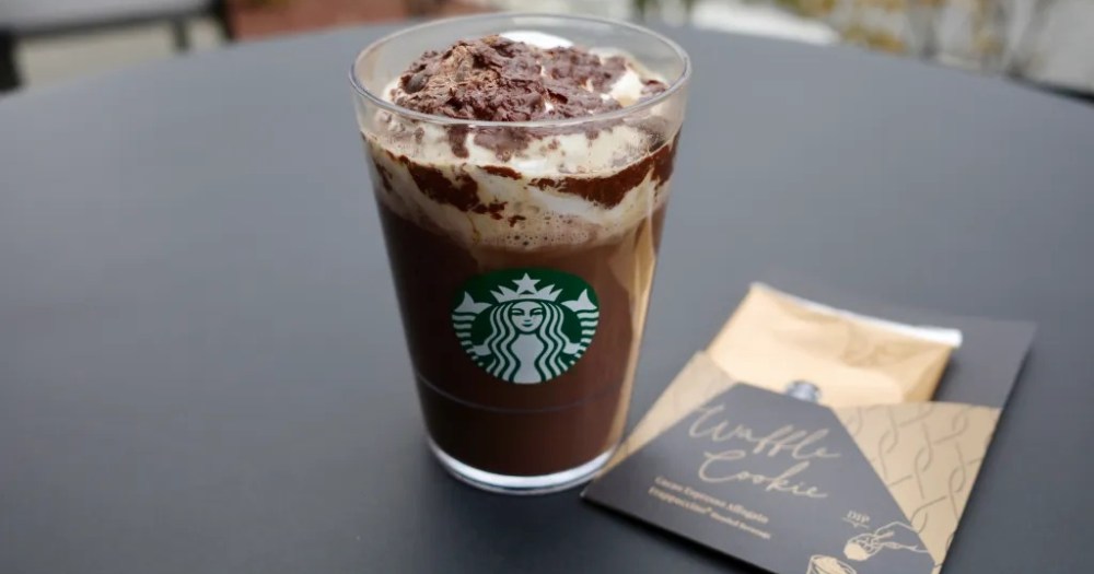 Is Starbucks Japan’s new extra-expensive Valentine’s Day espresso Frappuccino worth the price?