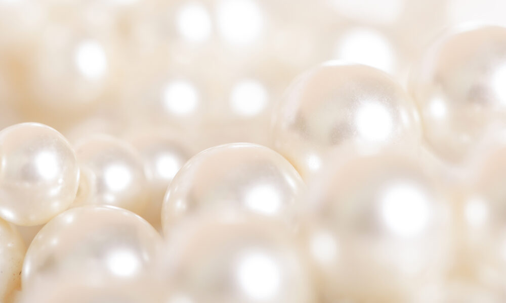 The Soft Sell: Jewelers Say Pearls Still Have a Pulse