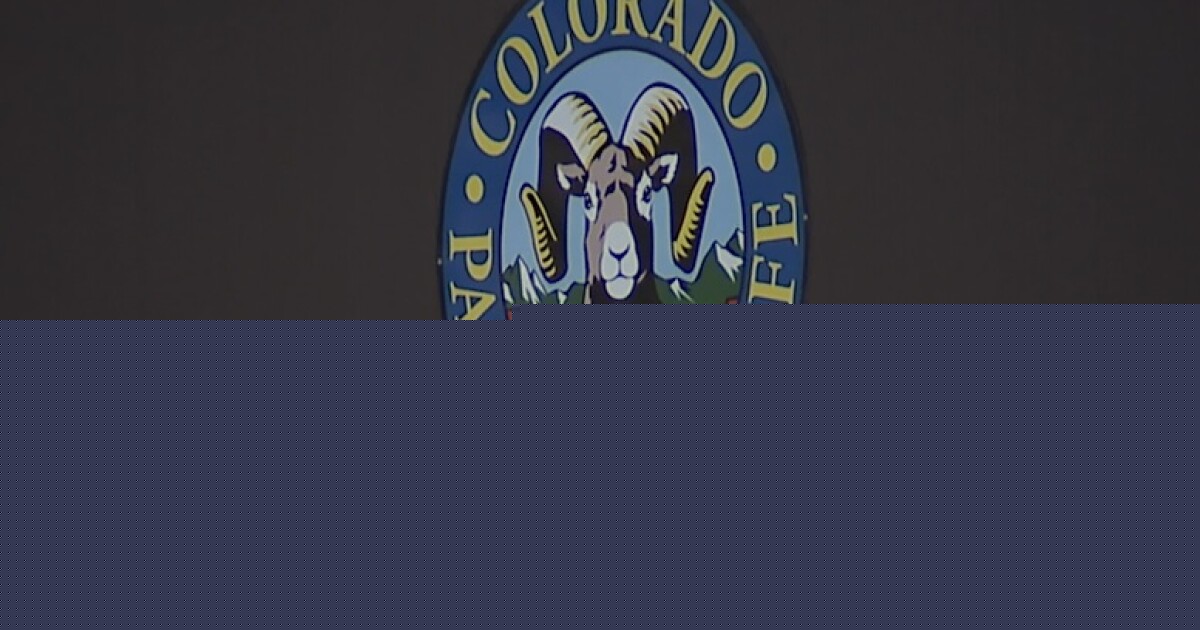 Man dies after kayak flips on Eleven Mile Reservoir amid high winds