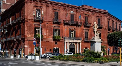Pergolato a Pugnochiuso, il Tar “salva” la struttura: annullata l’ordinanza di demolizione del Comune di Vieste