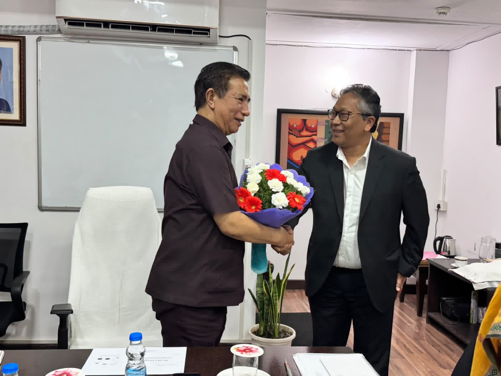 Mizoram CM Lalduhoma Meets BRICS Entrepreneur Alliance Delegation, Discusses Innovation And Youth Development