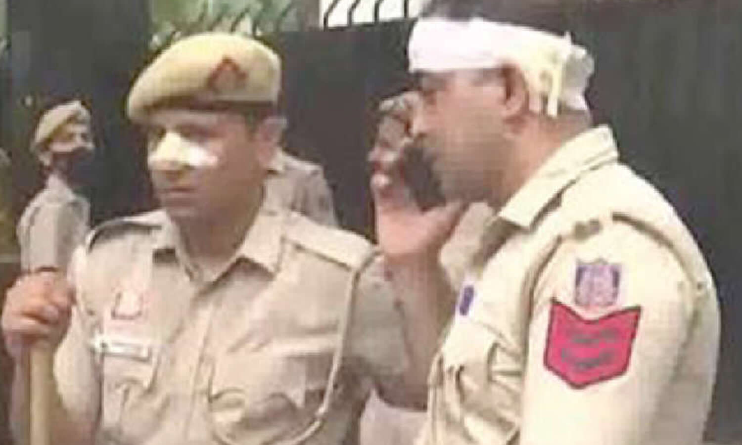 Ex-cops seek nod for Jantar Mantar protest