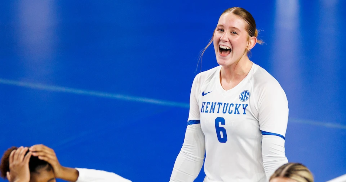 Kentucky Cruises to Another SEC Sweep with Win Over Ole Miss