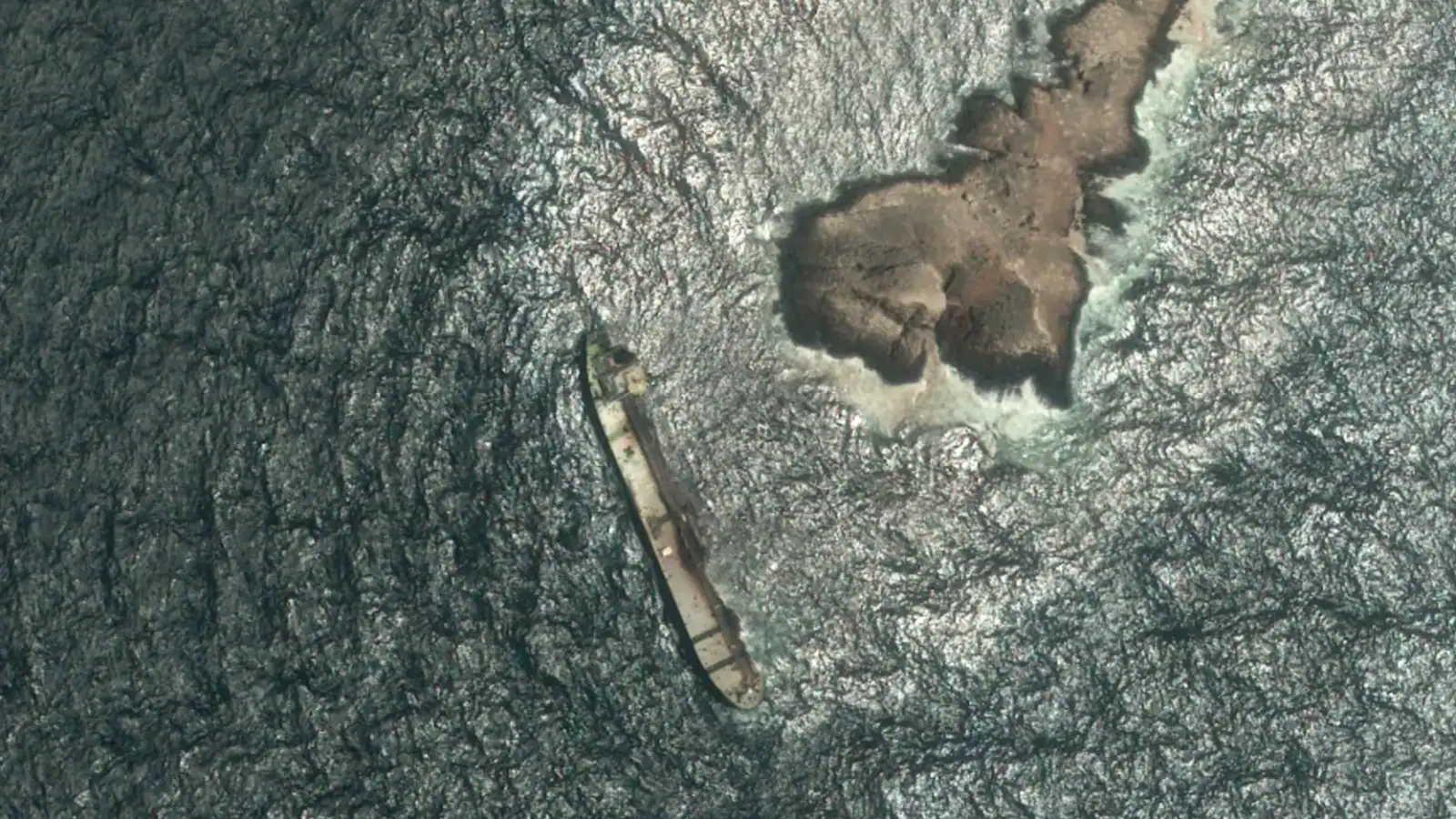 Satellite images show tanker sinking further off Oman