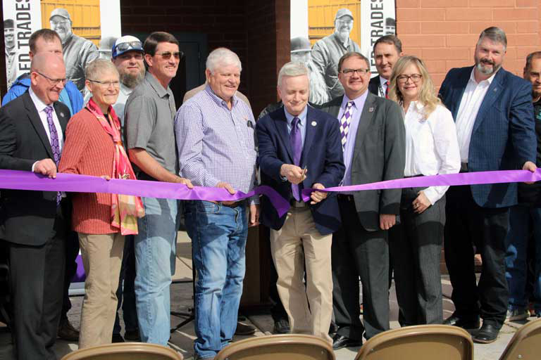 Ribbon-cutting opens EAC’s newest campus in Pima