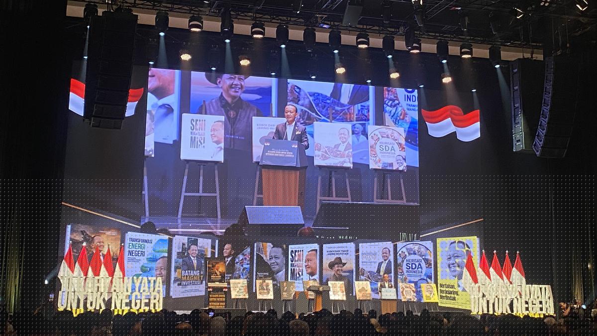 Luncurkan 10 Buku Karya Nyata, Bahlil Ceritakan Awal Mula Larangan Ekspor Nikel