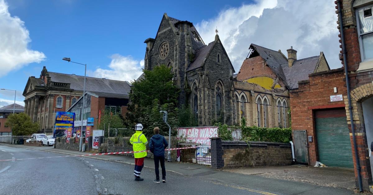 Domino's Pizza building and site of demolished chapel put up for sale