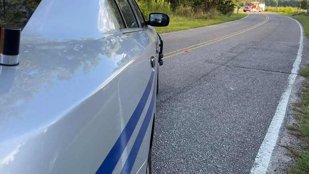 Coroner identifies 2 killed in moped crash on US Highway 301 in Orangeburg County